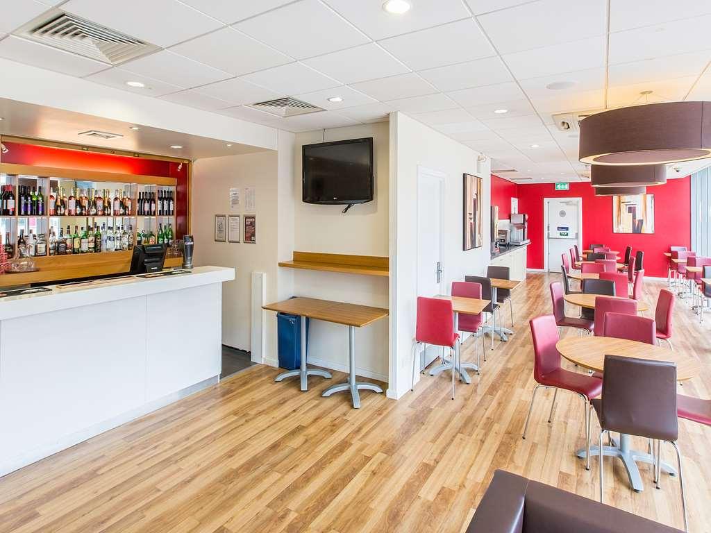 Travelodge Cambridge Central المطعم الصورة